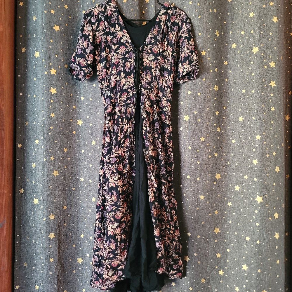Starina | Floral Black Dress Medium